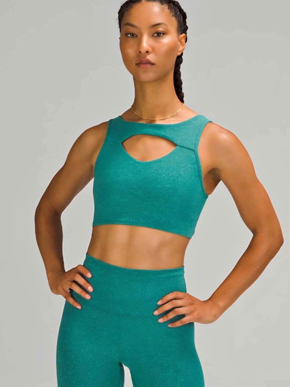 LULULEMON Women's Everlux Cut-Out Train Sport Bra, Size 4, Crunch Teal Lagoon